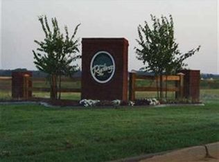 165 Addington Dr, Kathleen, GA 31047