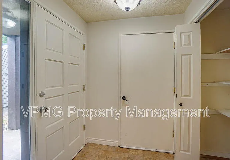 13848 NW 10th Ct #C — Photo 4