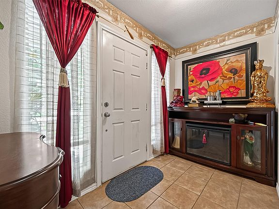 5th image of 18806 Driftwood Springs Dr
