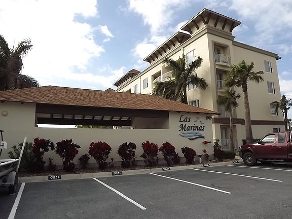 2nd image of 5909 Padre Blvd