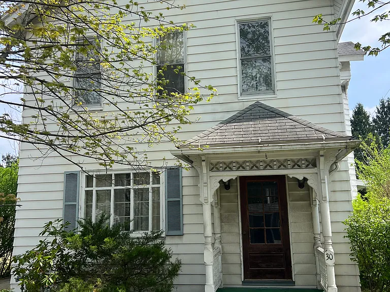 30 Clarksville St #B — Photo 1