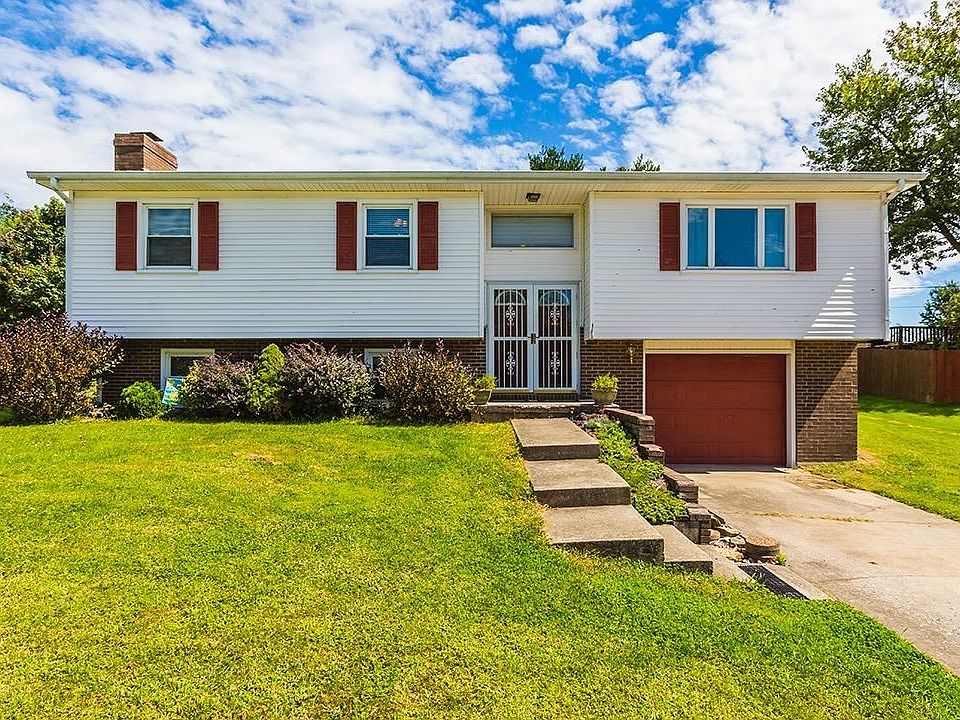 1st image of 990 Spanish Grove Dr