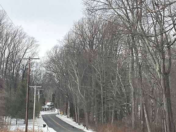 4th image of 401 Mount Bethel Rd