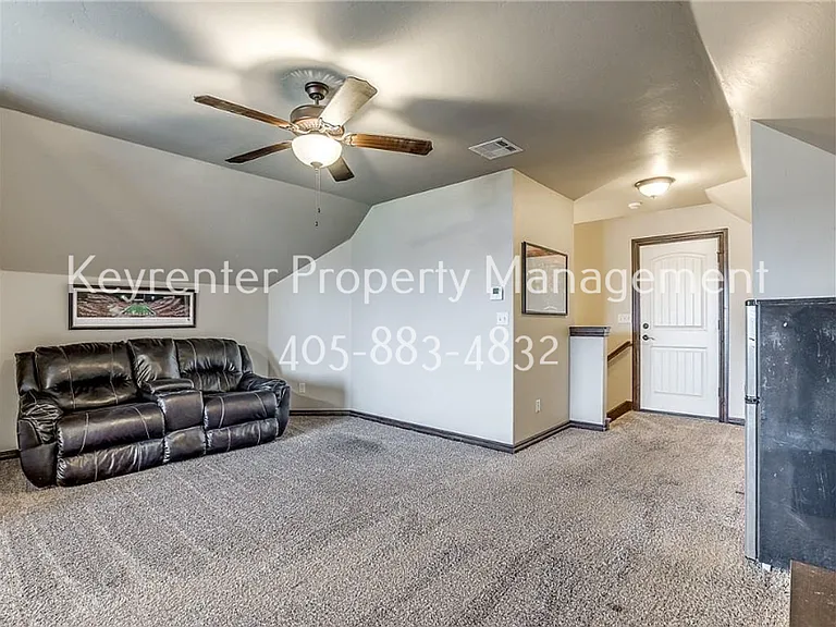 8409 NW 140th St — Photo 18