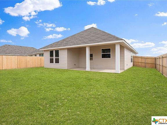 5th image of 720 Ashberry Dr