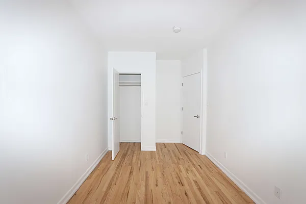 Rented by Nooklyn NYC LLC | media 20