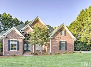 4004 Frontenac Ct, Apex, NC 27539