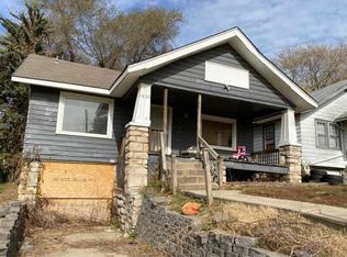1822 E 68th St, Kansas City, MO 64132