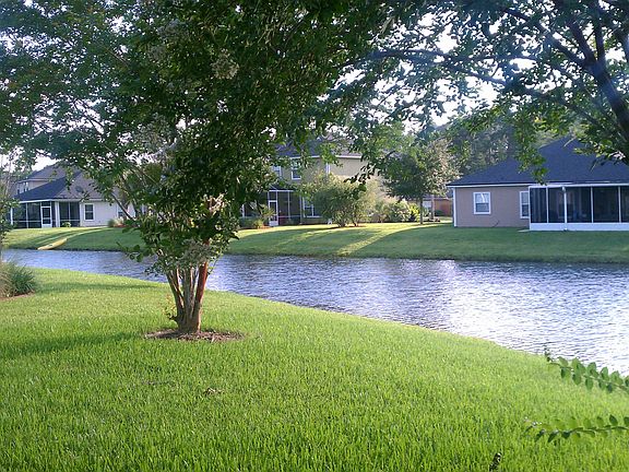 2nd image of 1241 Woodchurch Ln