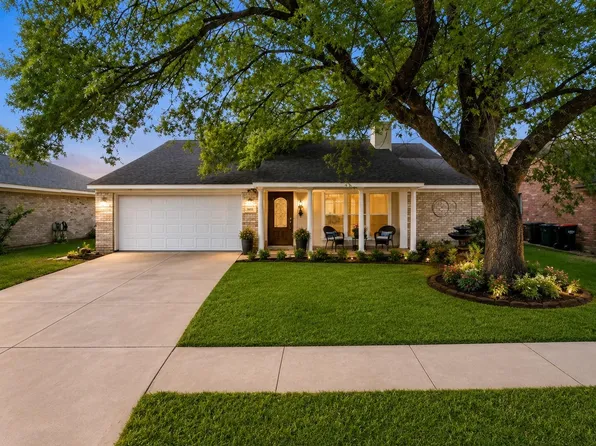 9627 Oldenburg Ln, Houston, TX 77065