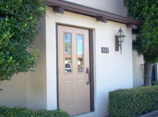 517 Plaza Seville Ct APT 33, Treasure Island, FL 33706