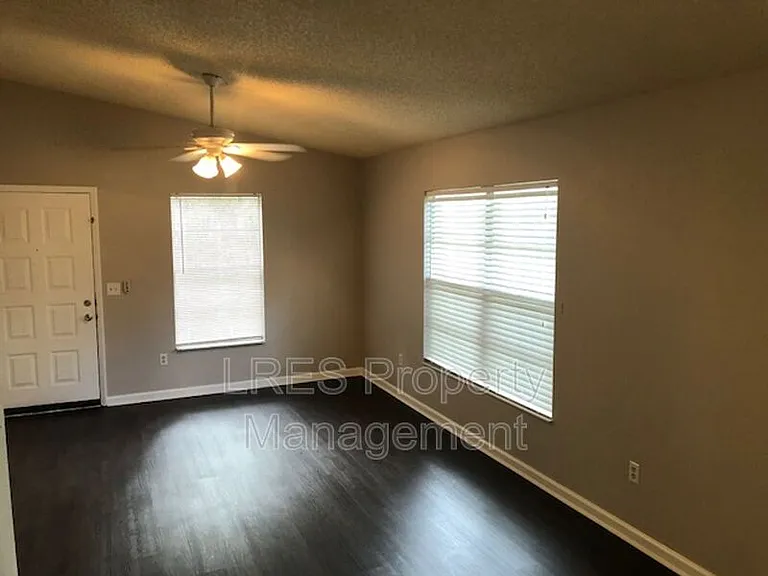 1406 Northlake Dr #1406 — Photo 30