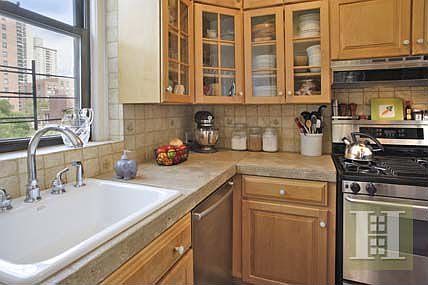 4th image of 127-131 W 89th St #63