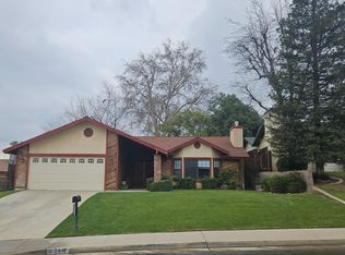 2816 Ravall St, Bakersfield, CA 93306