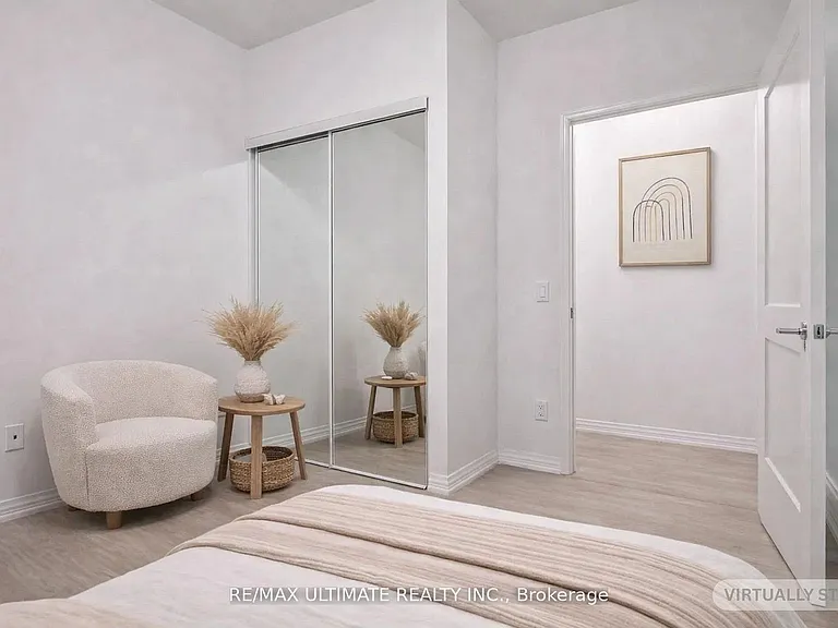 8 Widmer St #515 — Photo 11