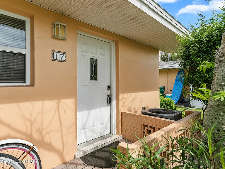 714 Catalina Rd #17 — Photo 3