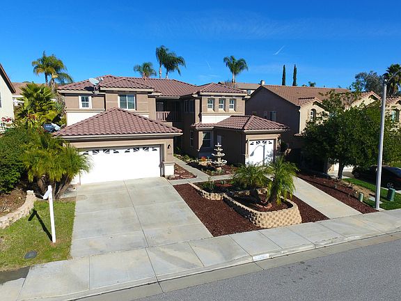 3rd image of 23602 Underwood Cir