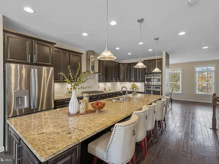 5313 Stream Bank Ln — Photo 10