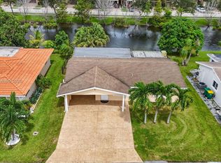 Mainlands Of Tamarac Lakes, Tamarac, FL 33319