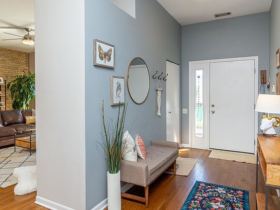 3rd image of 7240 Franklin St #2D