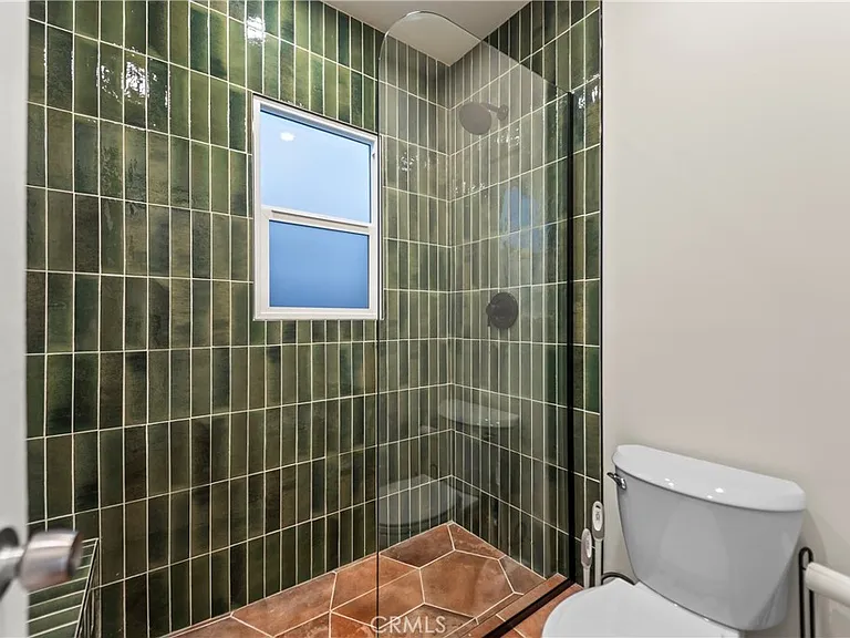 425 Venice Way #1/2 — Photo 12
