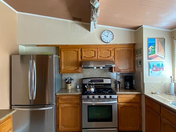 5th image of 1562 Orlando Dr