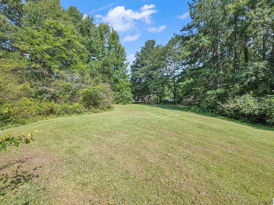 1st image of Devon Dr #17