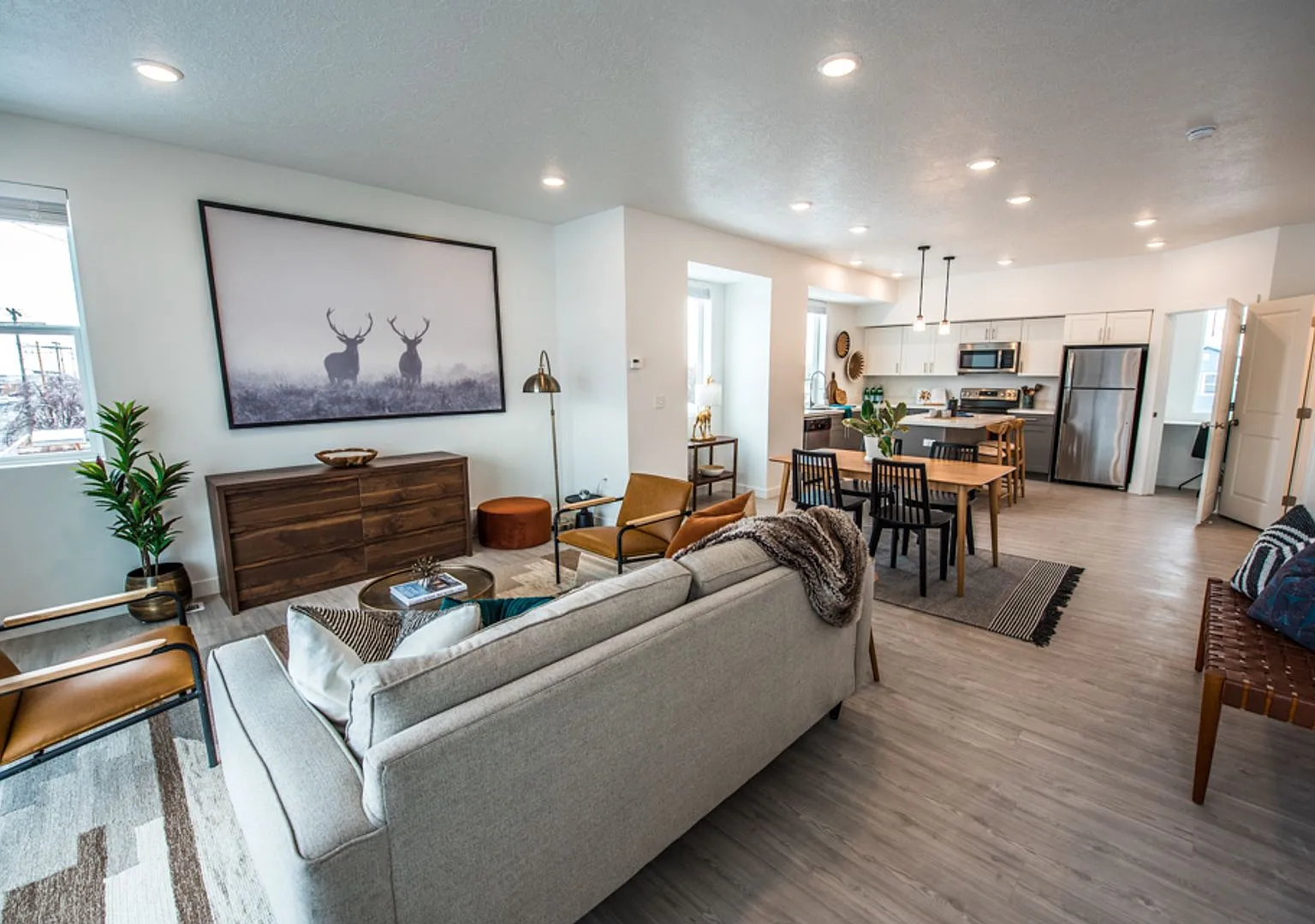 Woods Rose Townhomes — Photo 3
