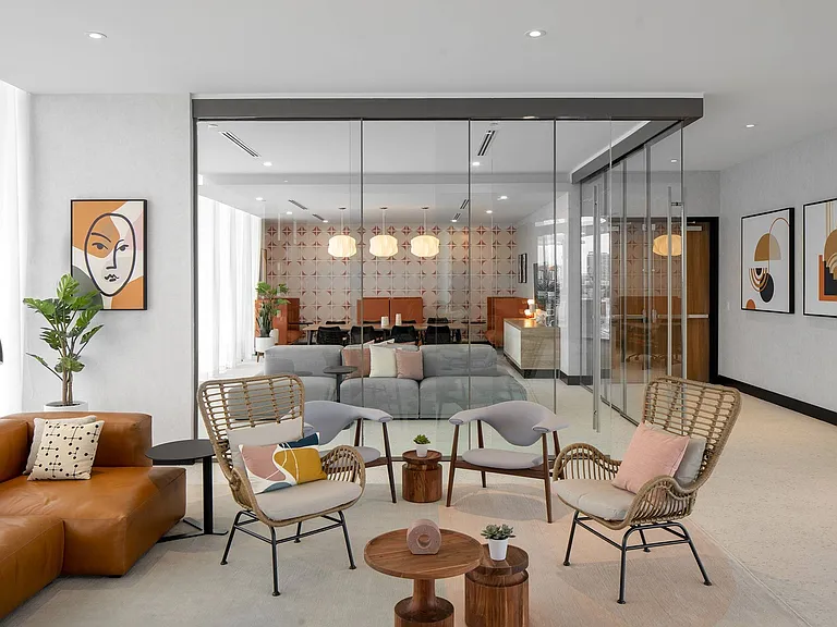 Social Lounge