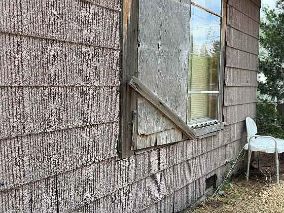 4th image of 19315 Brookside Ave