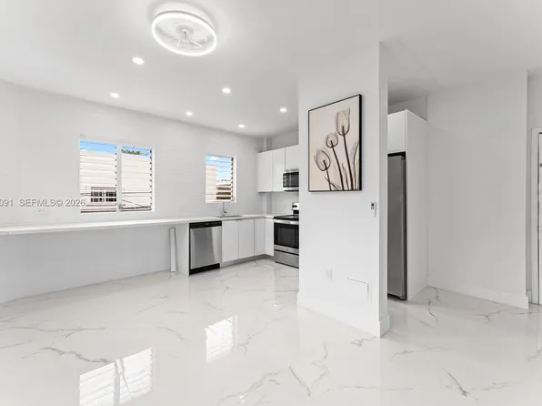 842 Meridian Ave APT 2D, Miami Beach, FL 33139