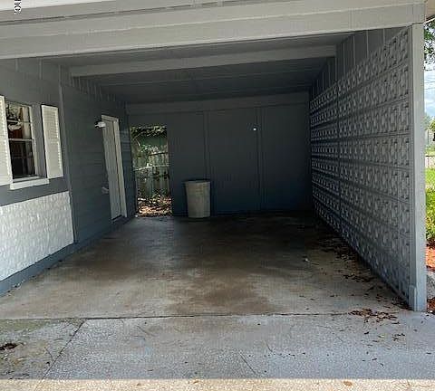 3rd image of 5827 Hillman Dr