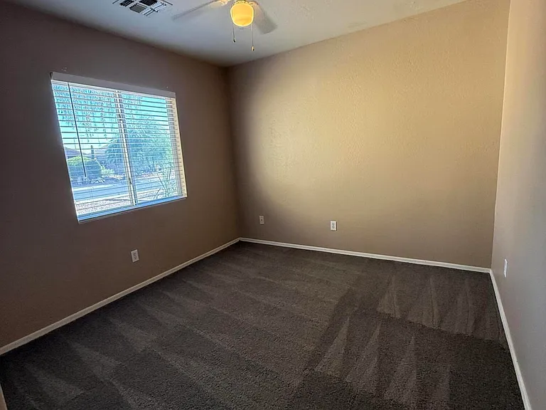 12622 W Corrine Dr — Photo 18