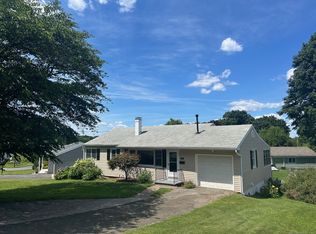 13 Highview Ter, Bethel, CT 06801