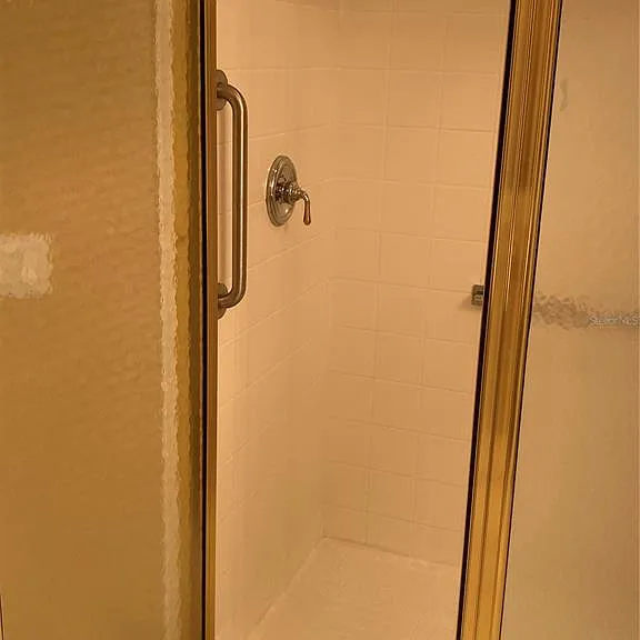 1327 Tollbridge Ct — Photo 16