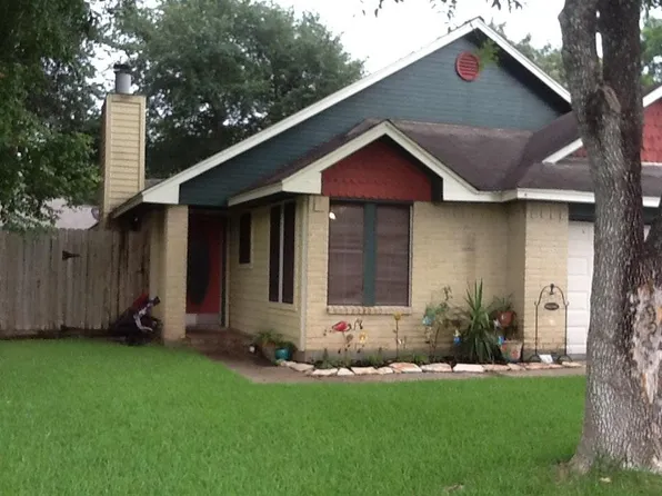 510 Dawn Dr, League City, TX 77573