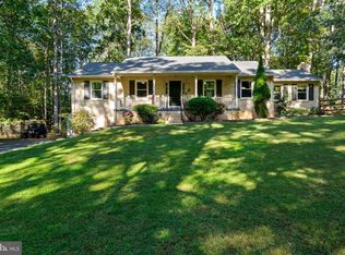 13 Carter Ln, Stafford, VA 22556