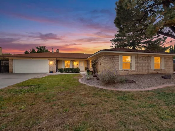 7108 Vista Del Arroyo Ave NE, Albuquerque, NM 87109