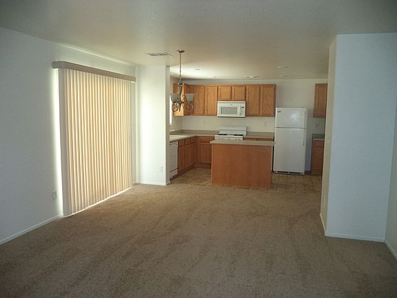 2nd image of 529 Primrose Hill Ave