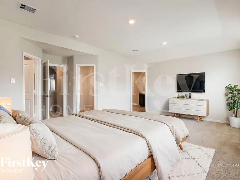 26716 Frost Dr — Photo 10