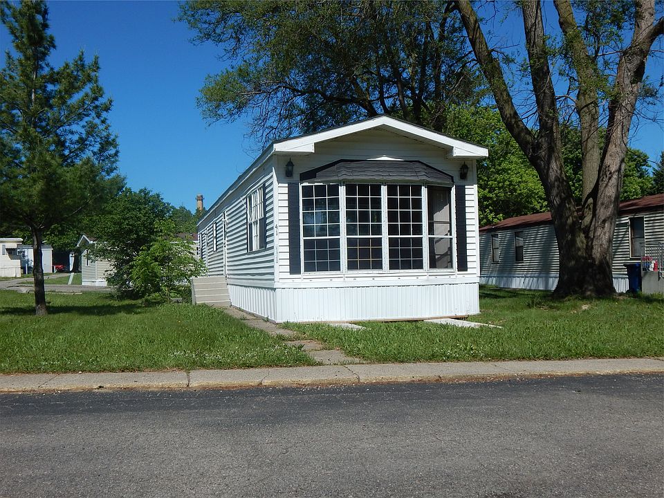 1st image of 41 Bluebird Hill Dr