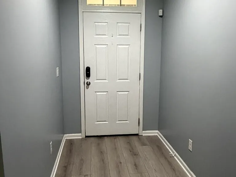 2161 Crestridge Trl NE — Photo 5