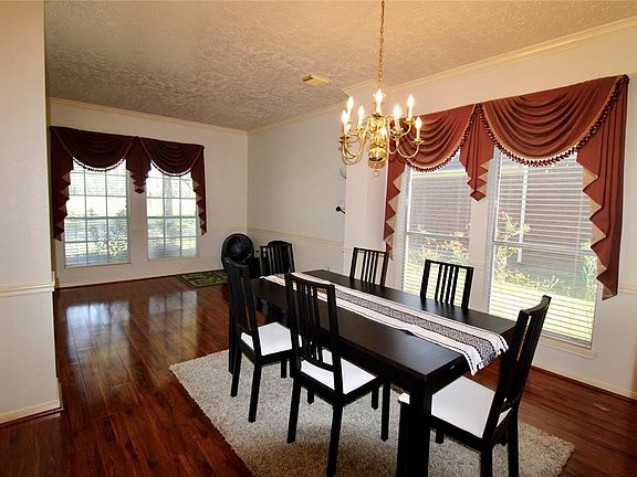 5th image of 4635 Norwich Way