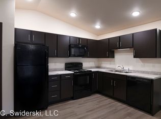 2000 N Hume Ave APT 91, Marshfield, WI 54449