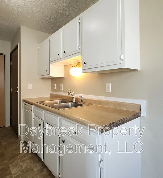 2414 3rd Ave N #7 — Photo 7