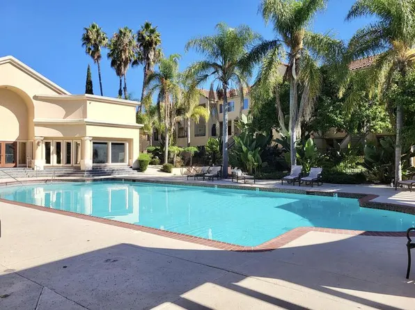 3957 Nobel Dr Unit 216, San Diego, CA 92122