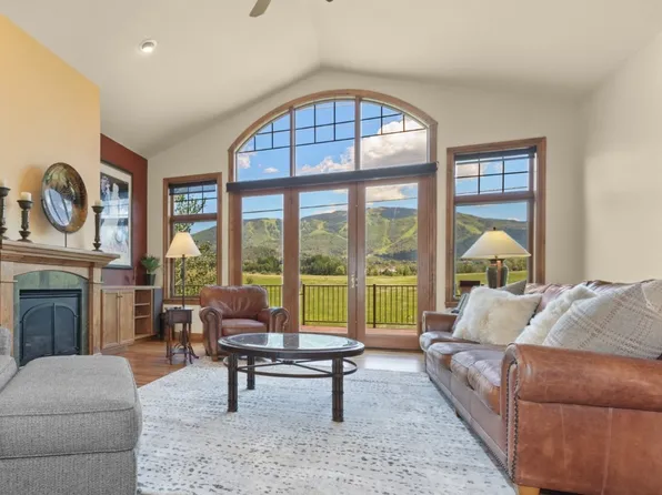 1052 Longview Circle, Steamboat Springs, CO 80487