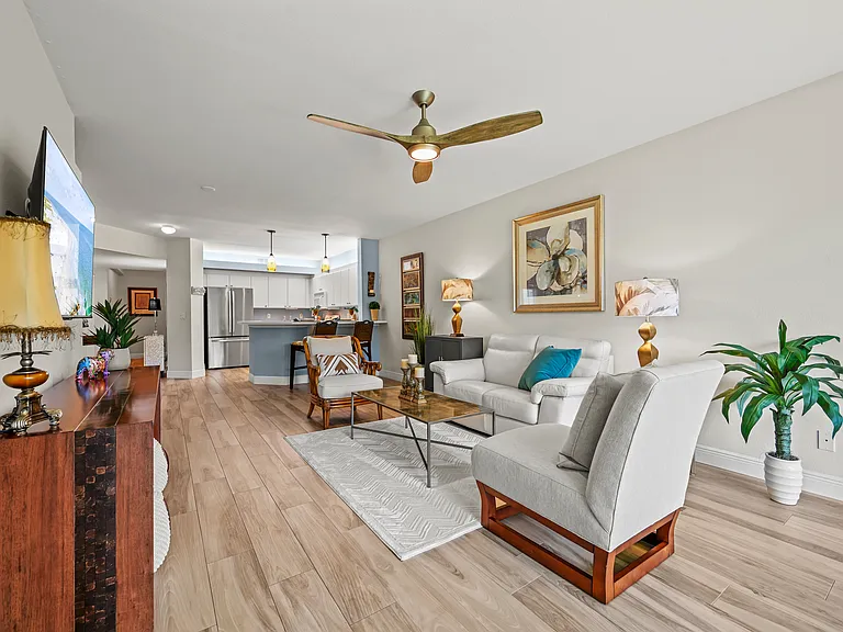 10911 Santa Margherita Rd #102 — Photo 14