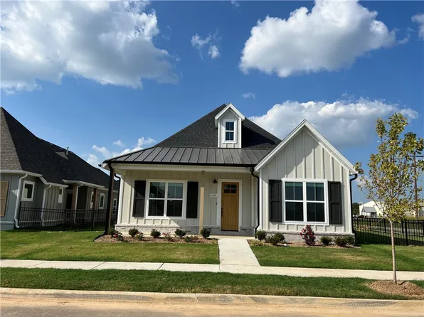 6700 Somerset Pl, Springdale, AR 72762