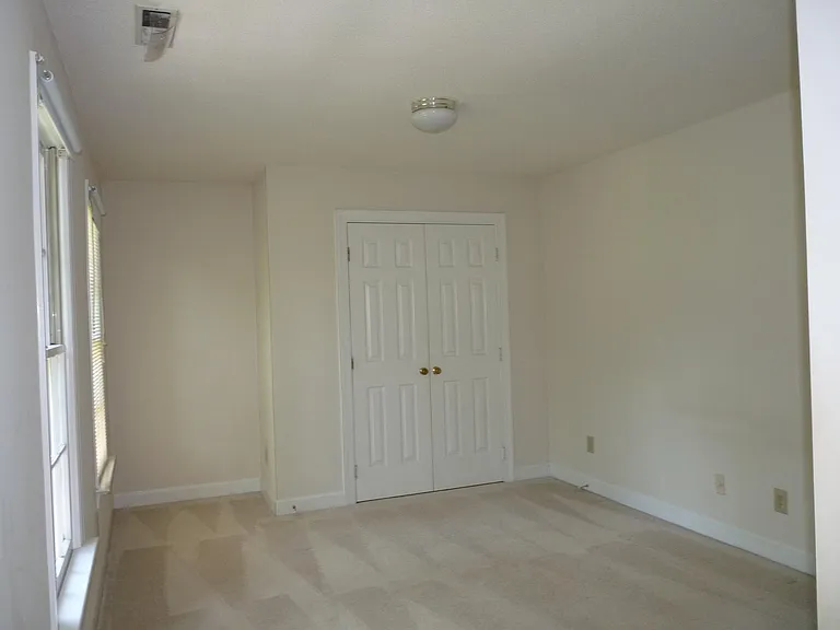 10700 Marabou Ct — Photo 14